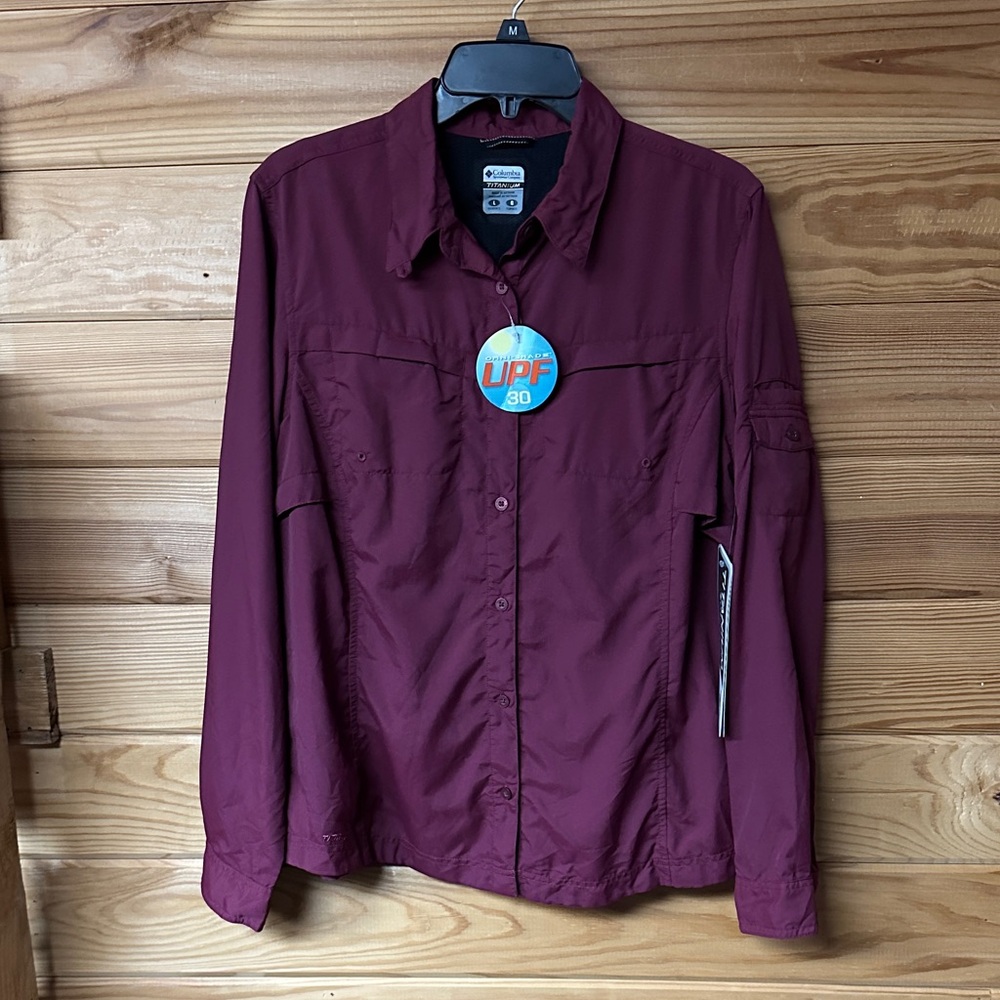 NWT Columbia Titanium Omni-Shade UPF 30 Women's Dark Plum, Button-Up Shirt  L